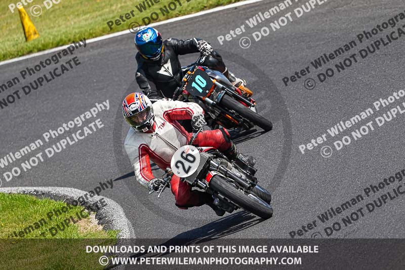 Vintage motorcycle club;eventdigitalimages;mallory park;mallory park trackday photographs;no limits trackdays;peter wileman photography;trackday digital images;trackday photos;vmcc festival 1000 bikes photographs
